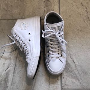 Converse Chuck Taylor’s